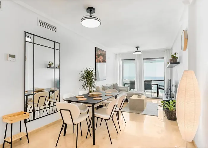 Sea Side Purisima アパート